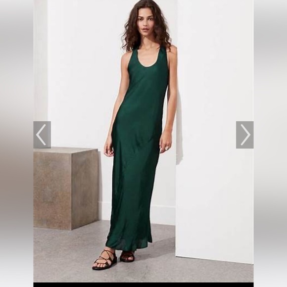 Banana Republic Dresses & Skirts - Banana Republic bias cut green satin dress